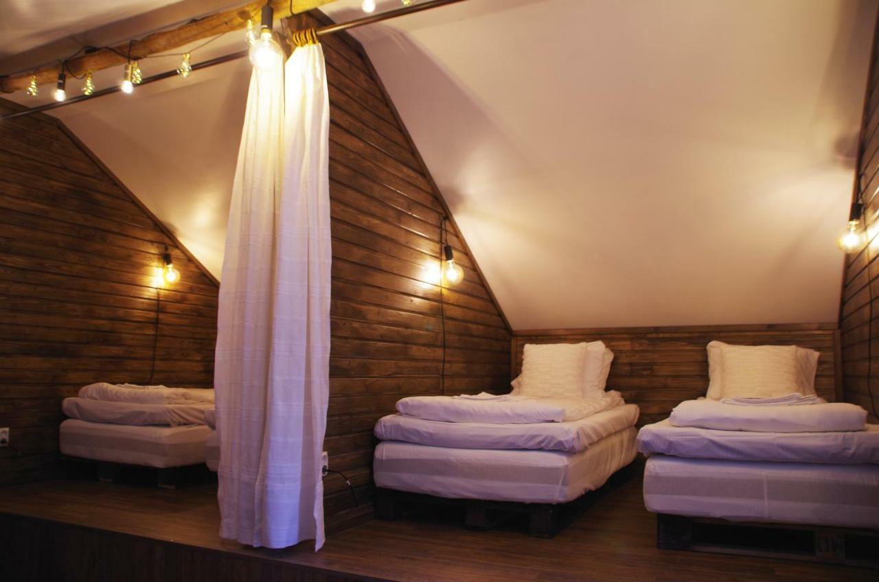 מלון רובניימי Lauri Historical Log House Manor מראה חיצוני תמונה